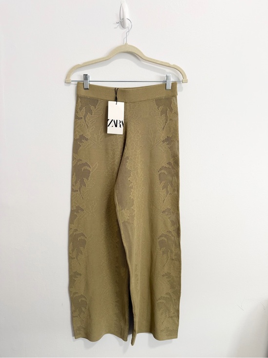 Zara Pants - Zara Khaki Green Floral Lace Knit Pants Wide Leg Ribbed Waistband Size Small